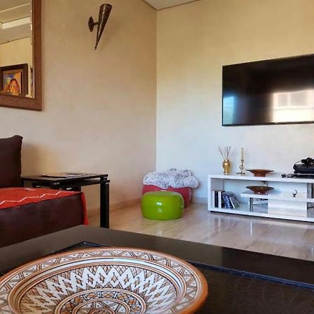 Superbe Appart Marrakech 2 Chambres Avec Piscine, En Plein Centre A 3Min De Guelliz, De La Gare Marrakesh Ngoại thất bức ảnh